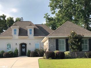 175 Margaret Dr, Fairhope, AL 36532