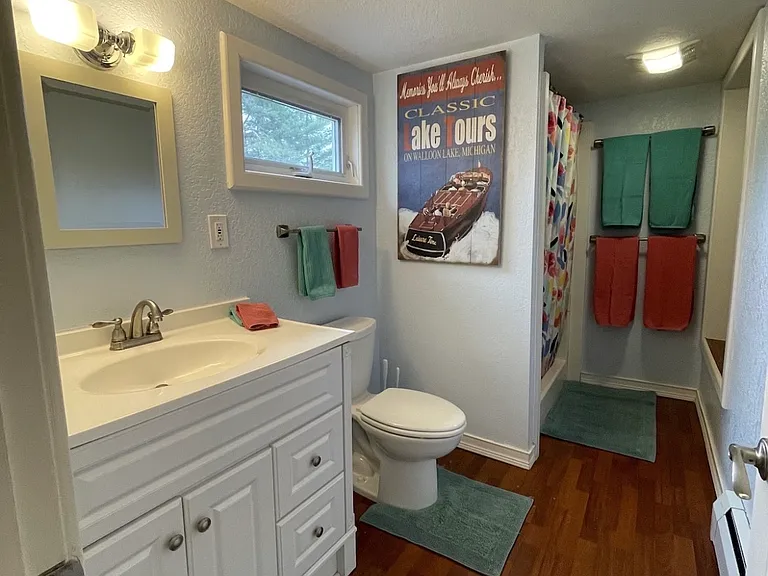 2104 N Shore Dr — Photo 11