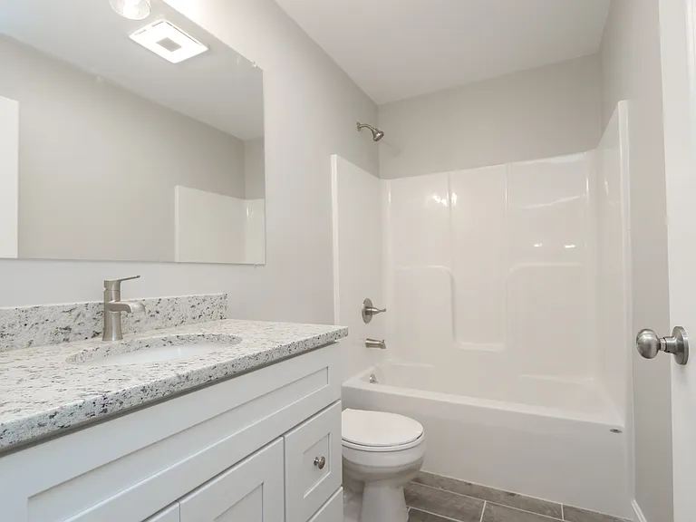 859 Carew St #857 — Photo 31