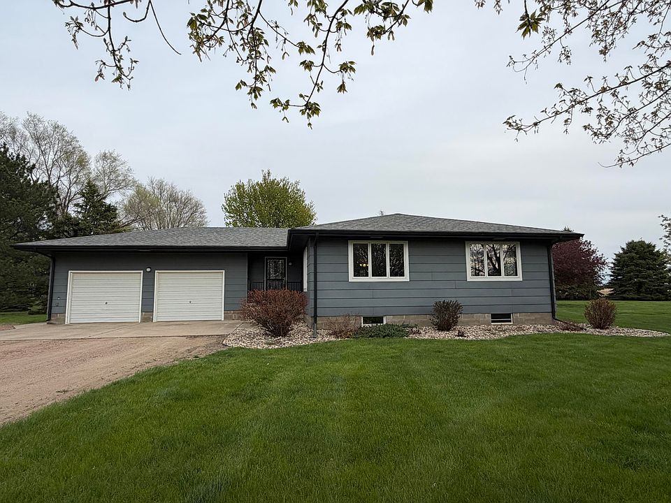 1st image of 3100 N Gale Rd