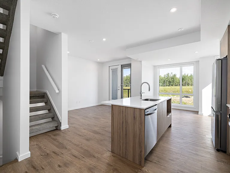 105 Rondeau Dr — Photo 12