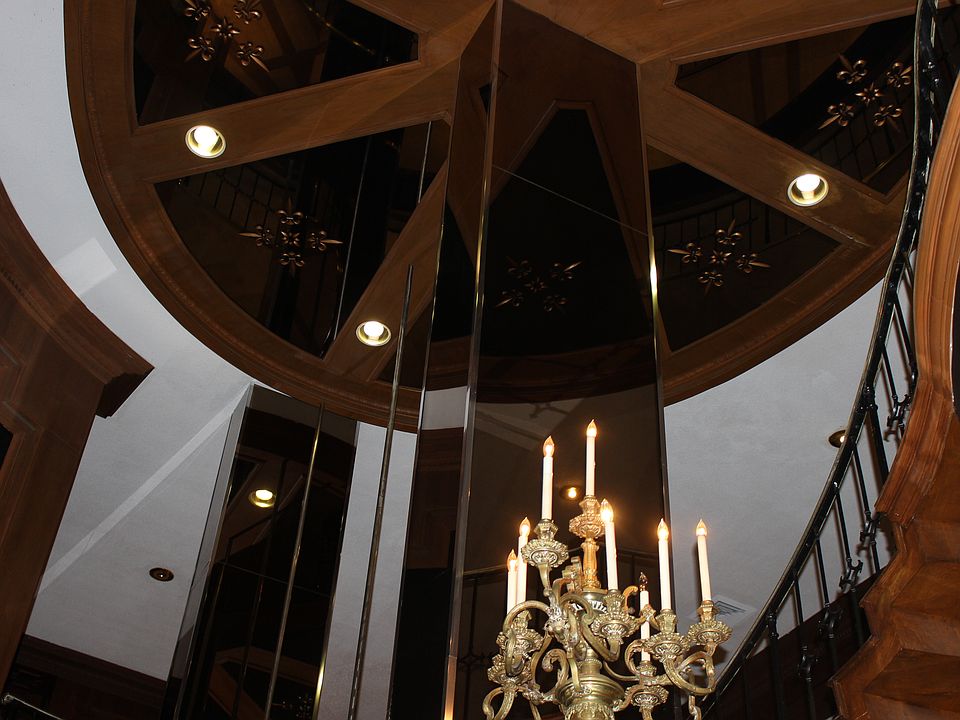 1st image of 6039 Collins Ave APT 722