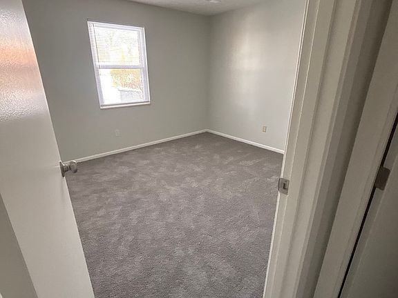 4th image of 5474 Audro Dr APT 5