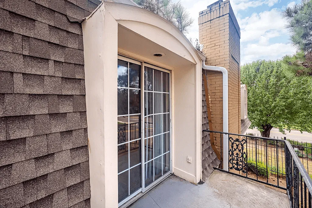 Highland Hills — Photo 4