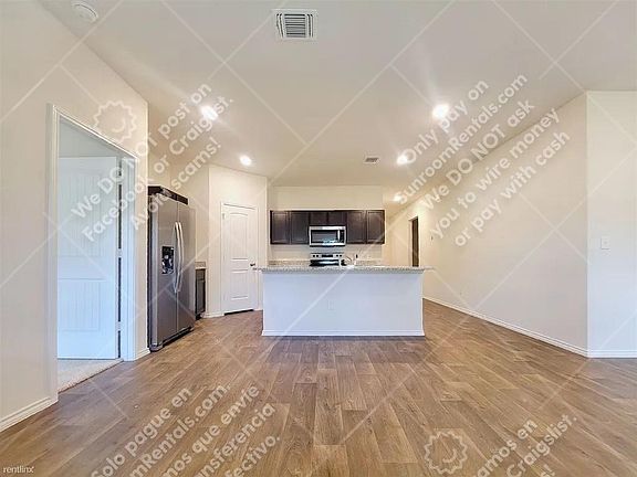 5th image of 14504 Fitzgibbon Dr