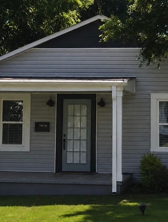 1st image of 1205 Main Ave NE