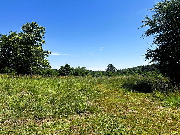 4th image of 573 S Judd Rd
