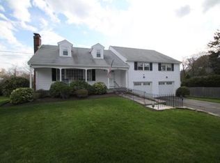 91 Nanepashemet St, Marblehead, MA 01945