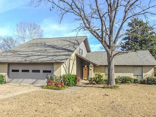 2613 Old Orchard Ln, Montgomery, AL 36117