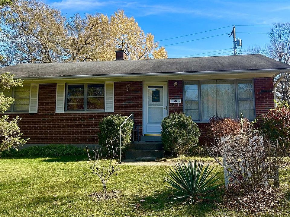 1st image of 784 Waverly Dr