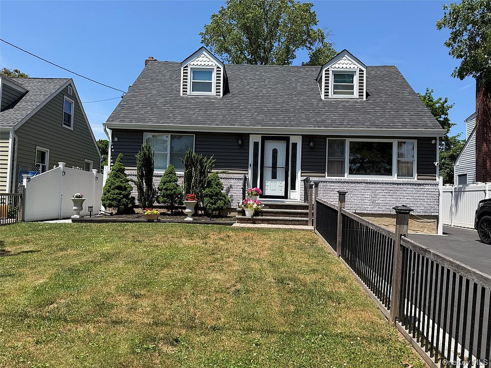 1st image of 11 Chichester Rd