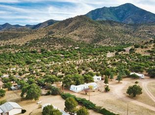 5036 E Oak Haven Pl, Hereford, AZ 85615