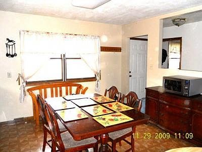 4th image of 70034 Kenmore Dr