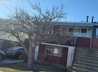 305 Beach 47th St, Far Rockaway, NY 11691