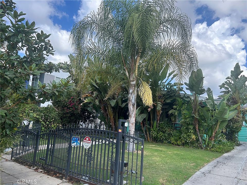 1st image of 4727 Oakwood Ave