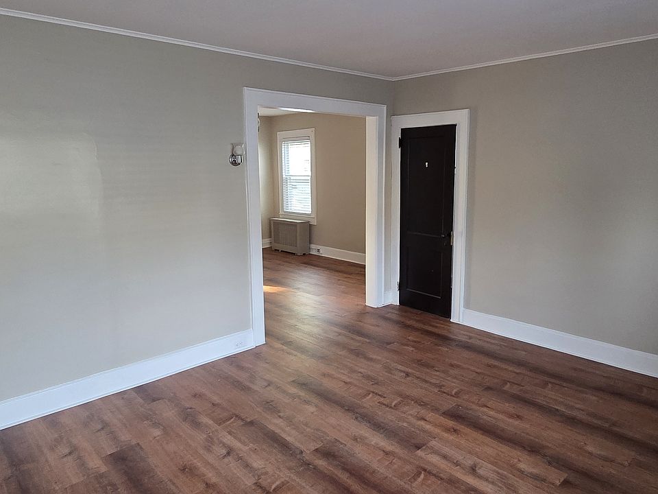 1st image of 61 N 22nd St