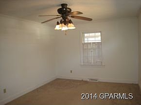 2nd image of 115 Belmont Dr