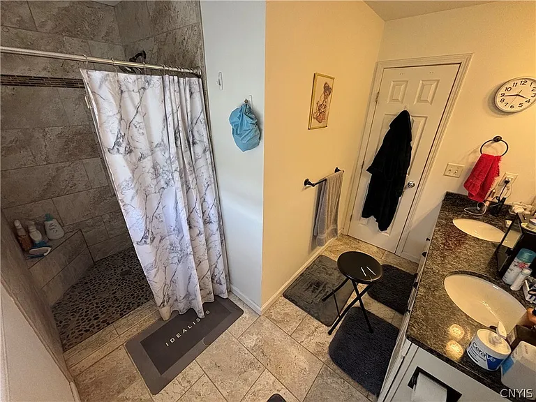 6407 Tulipwood Ln — Photo 13