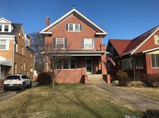 422 12th Ave, Huntington, WV 25701