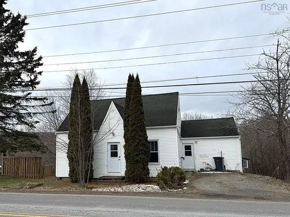 61 Lawrencetown Ln, Lawrencetown, NS B0S 1M0