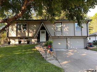 10524 U St, Omaha, NE 68127