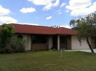 210 SW 33rd Ter, Cape Coral, FL 33914
