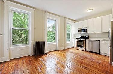 5th image of 127 Halsey St #2