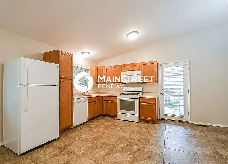1520 Arlington Dr — Photo 9
