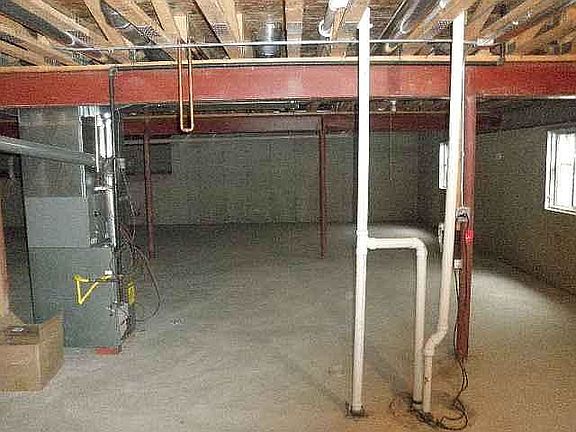 4th image of 2559 Clubhome Lane
