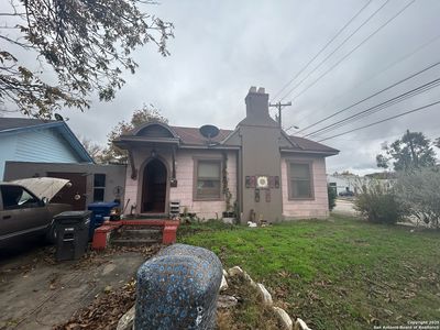 2 French, San Antonio, TX, 78212