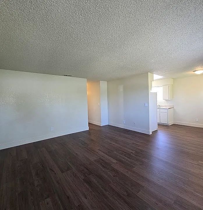 1st image of 310 N 9th St #201