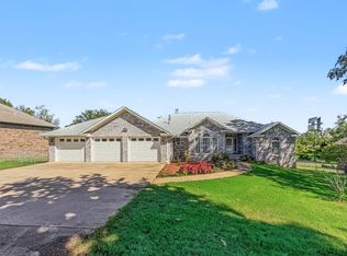 5273 Jeanette Ln, Tahlequah, OK 74464
