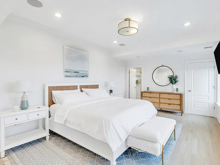 51 Cliff Rd — Photo 19