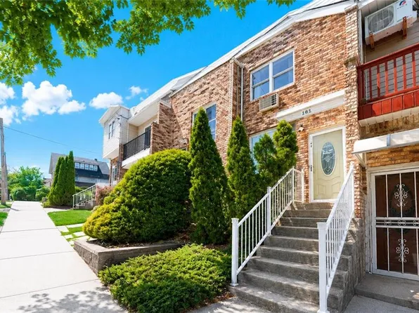 161 Saint Johns Ave, Staten Island, NY 10305