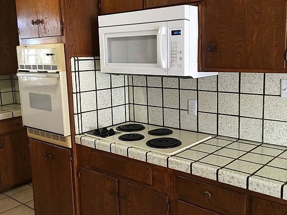 3rd image of 1007 Aldwina Ln