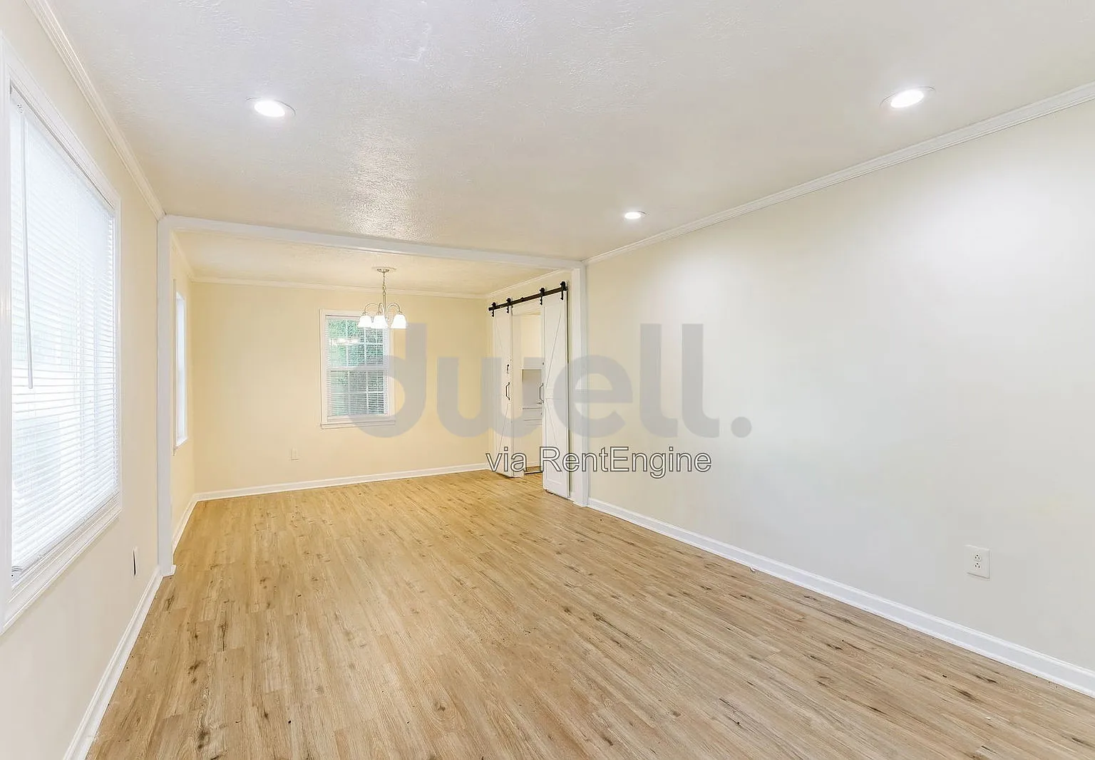 3 bed, 1.0 bath, 1025 sqft, $1,380 — Photo 3