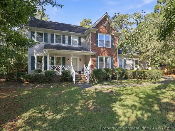 2087 Loganberry Dr, Fayetteville, NC 28304