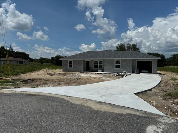 6 Locust Loop Ct, Ocala, FL 34472