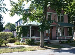 39 Ludlow St APT 1, Saratoga Springs, NY 12866