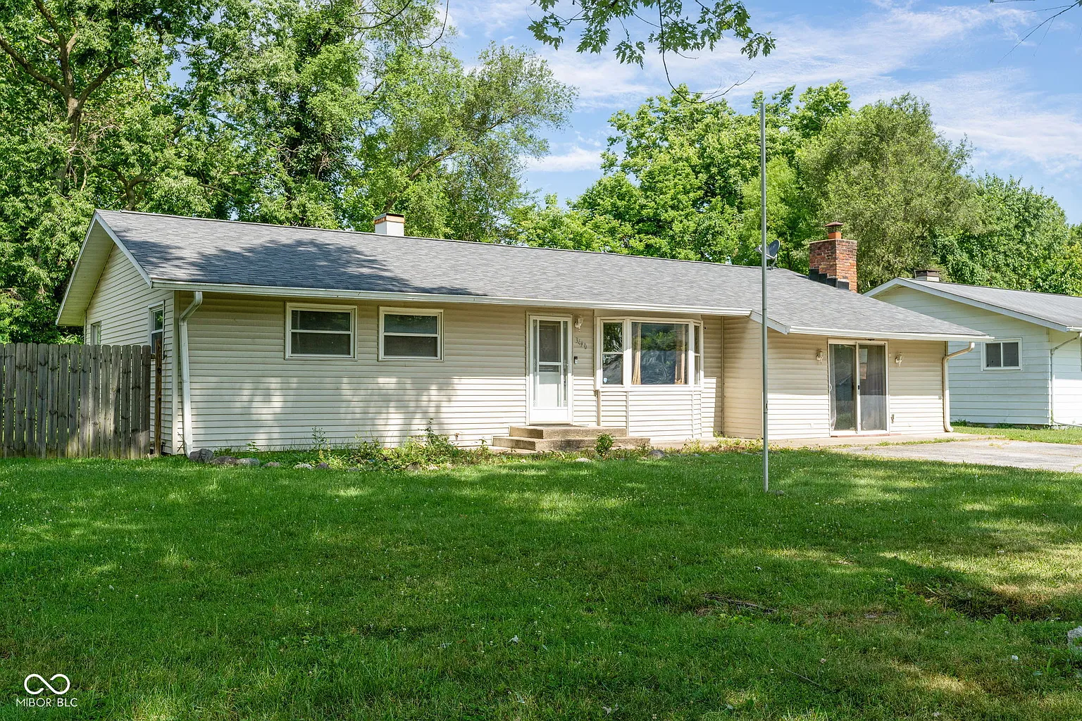 3490 Bradford Dr photo 1
