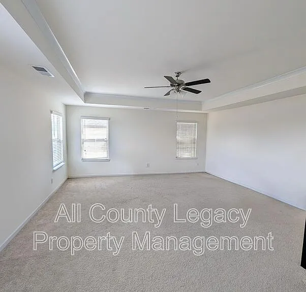 928 Blue Juniper Cir — Photo 5