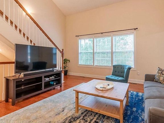 2nd image of 510 Tall Oak Blvd