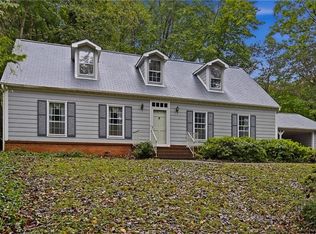 1875 Mallard Lakes Dr, Winston Salem, NC 27106