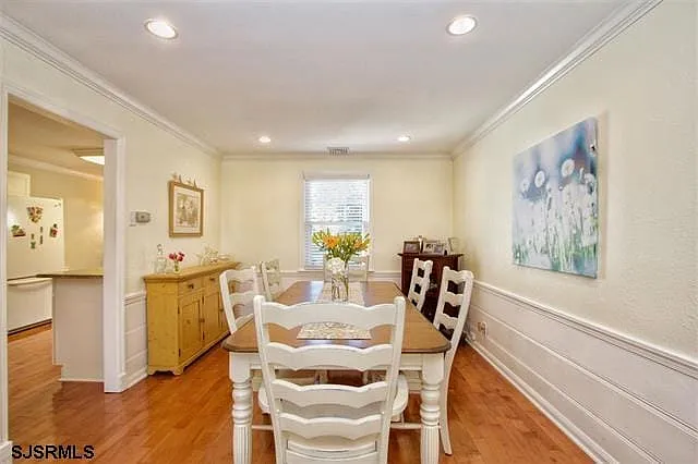 15 N Gladstone Ave — Photo 5