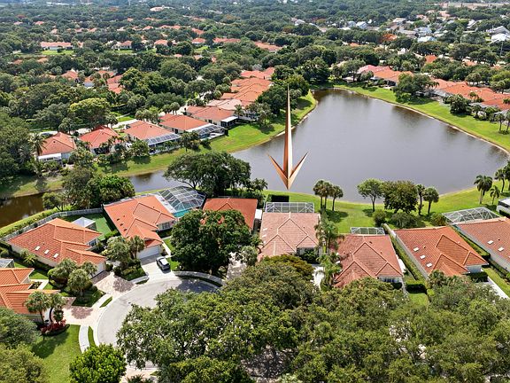 4th image of 452 Kelsey Park Drive