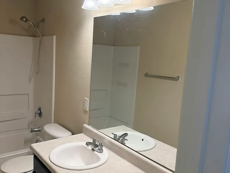 2500 First Hill Cir SW — Photo 12