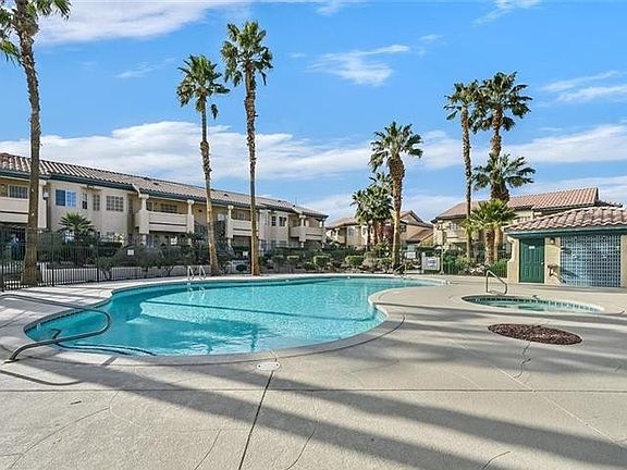 3rd image of 8410 Eldora Ave Unit 2078