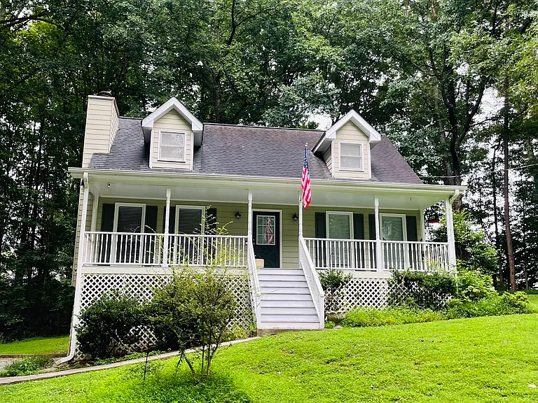 5747 Starboard Ct — Photo 1