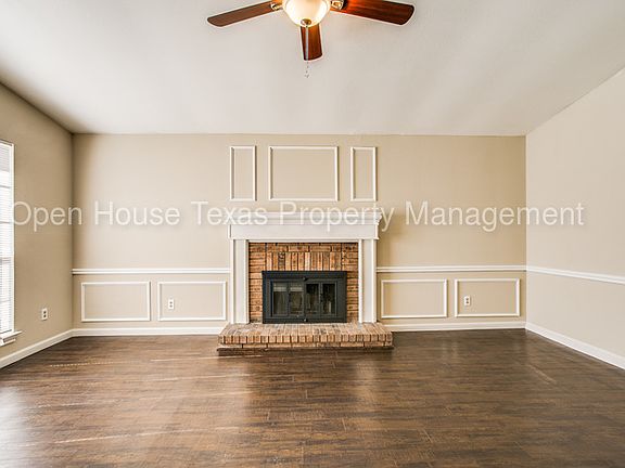 3rd image of 3701 Glover Dr