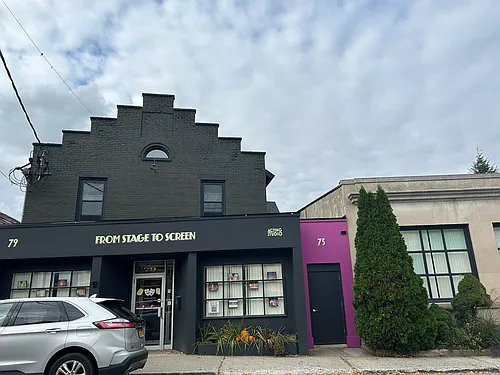 75 Vineyard Ave #B Photo 1 75 Vineyard Ave #B Photo 1